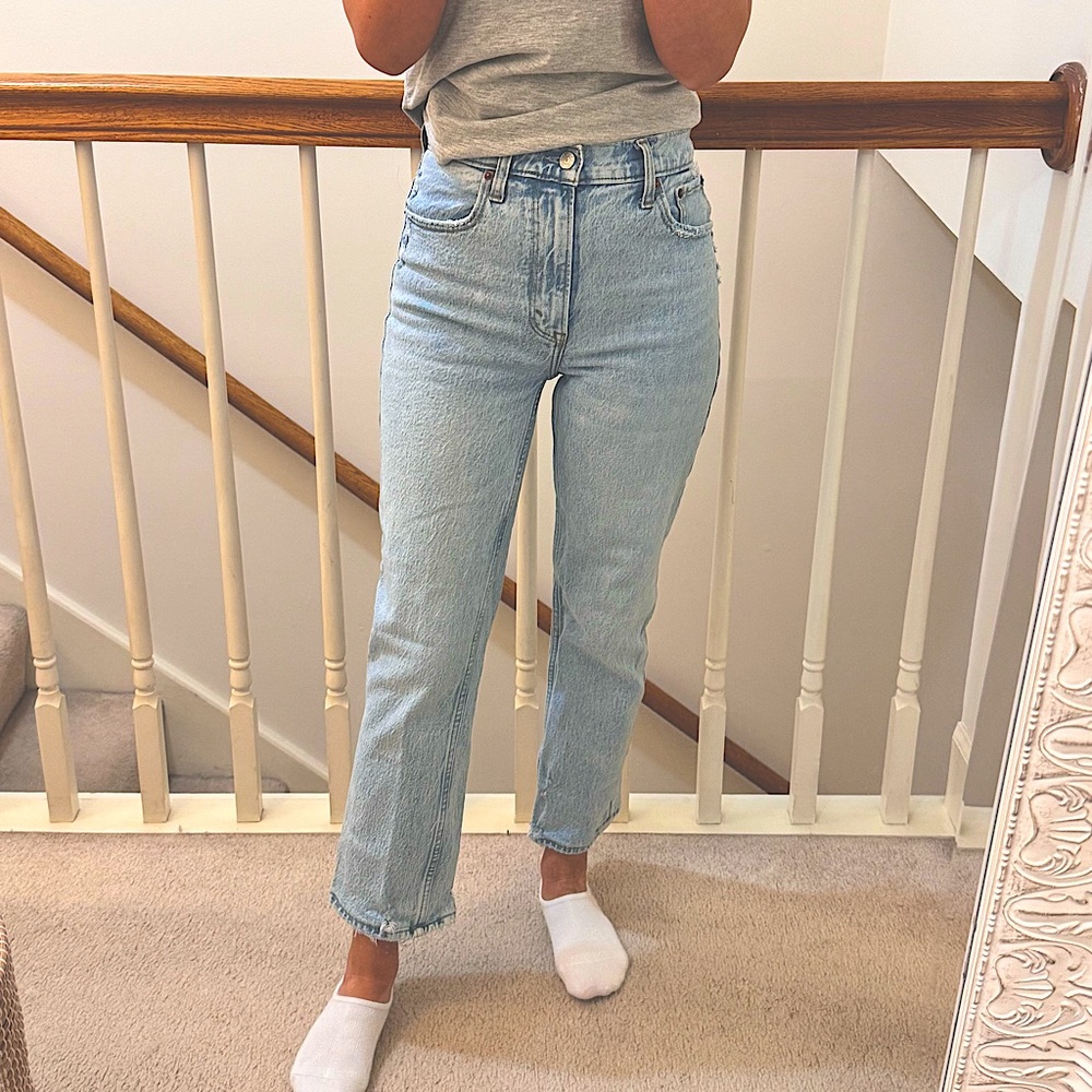 Abercrombie & Fitch Women’s 90’s Straight Ultra High Rise Jeans - size 25 XS